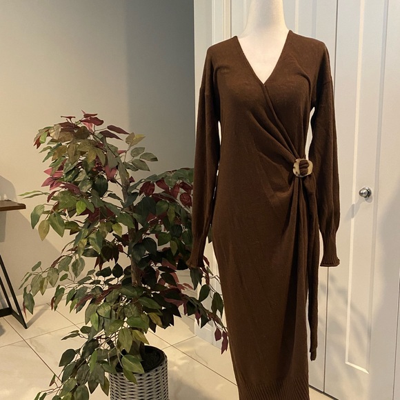 BNWT ASTR Half Wrap Sweater Dress - Picture 2 of 6